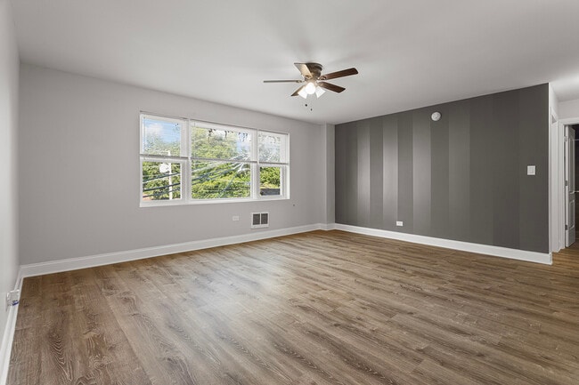 Photo - 7710 N Sheridan Rd Unit 304