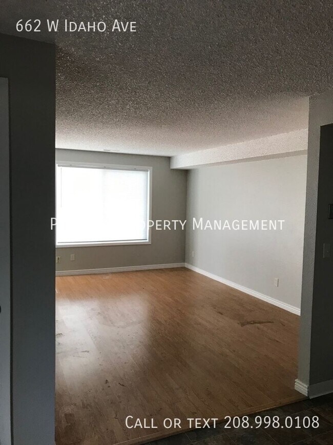 Photo - 662 W Idaho Ave Unit 1