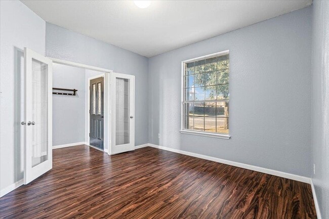 Photo - 396 Feathergrass Dr