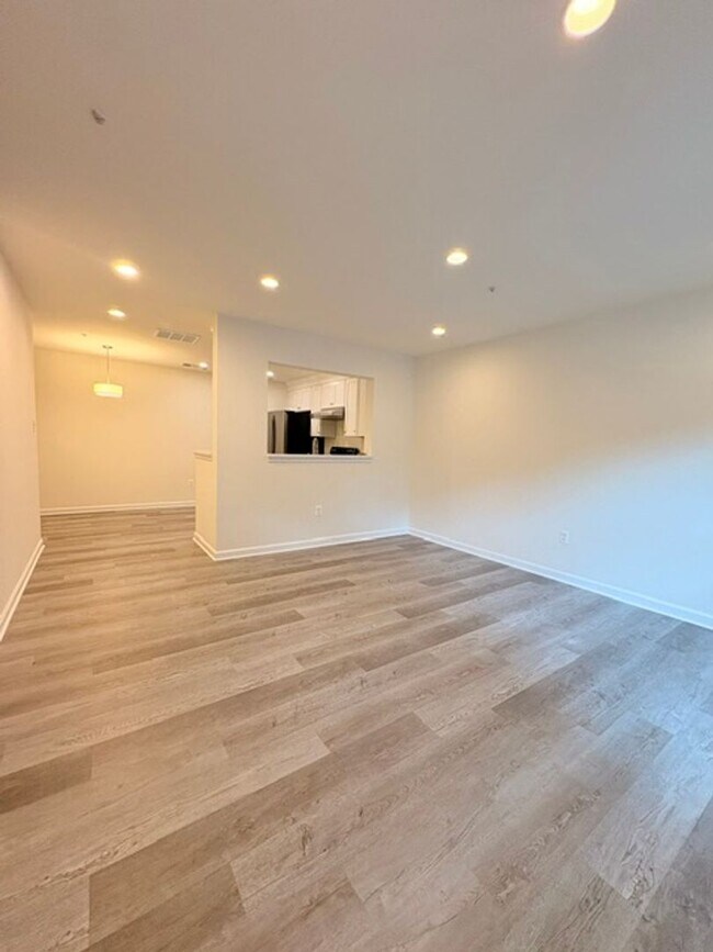 13941 Highstream Pl