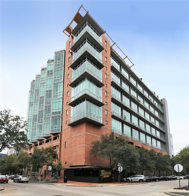 Photo - 2000 Bagby St Condo Unit 13438
