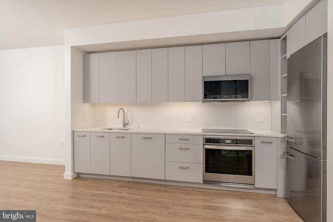 Photo - 1630 Columbia Rd NW Unidad 307