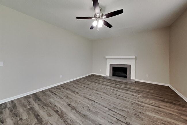 Photo - 22923 Rainbow Bend Ln
