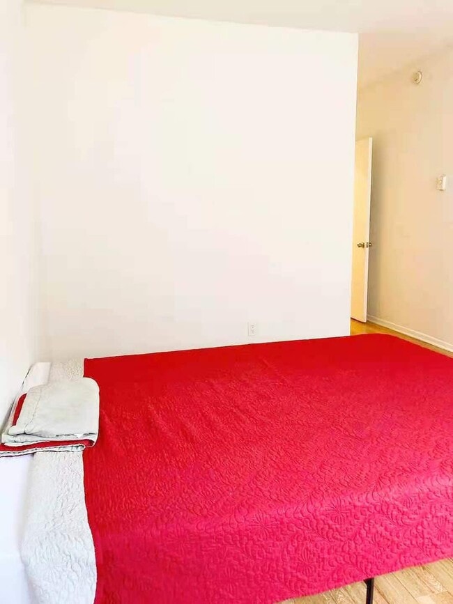 Photo - 1424 Amherst Ave