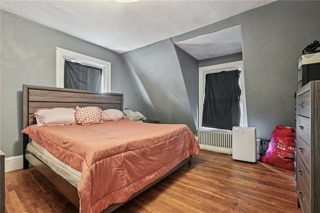 Photo - 436 S Main St