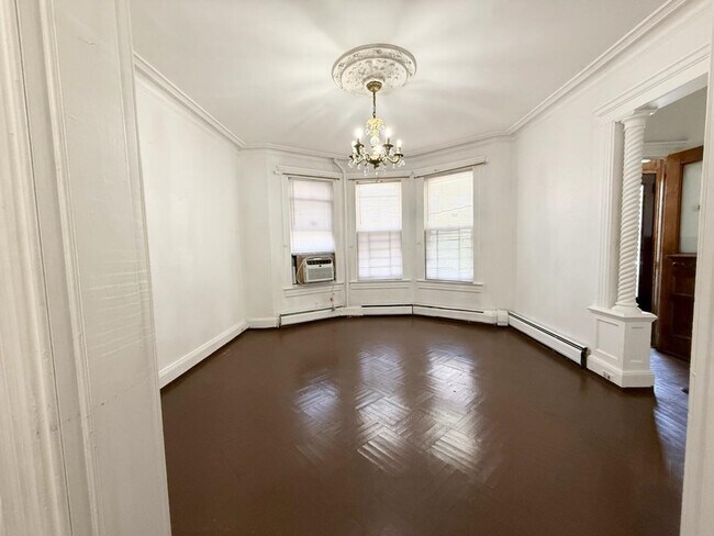 Photo - 183 Fairview Ave