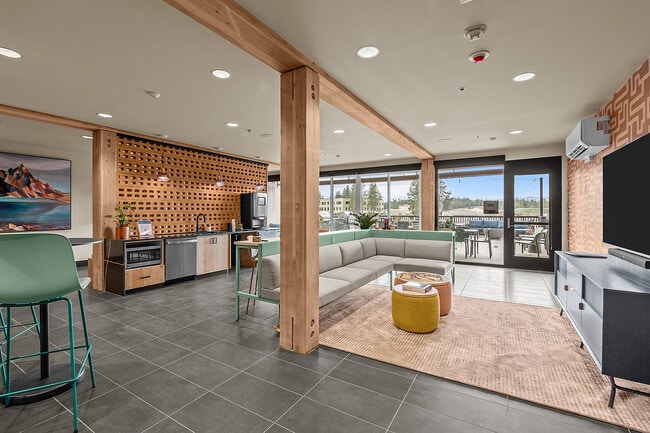 Building Photo - Terava