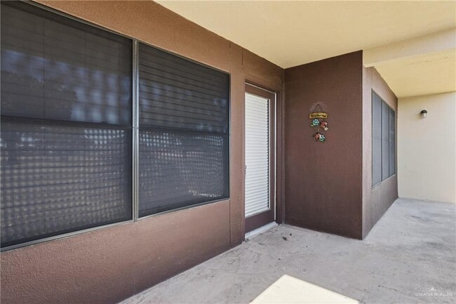 Building Photo - 17 Ashley Dr Unit 101