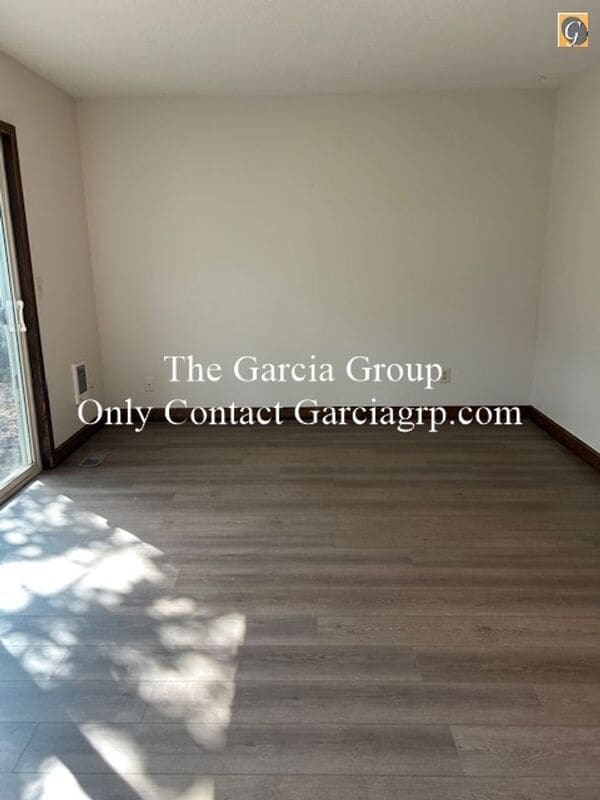 Photo - 24 NE 143rd Ave