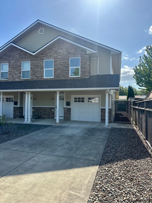 SDDenver - SDDenver Apartment Unit 404