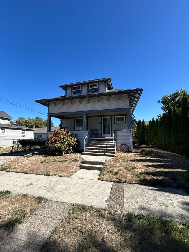 Photo - Historic 3 Bedroom, 1.5 Bath Home in Downt...