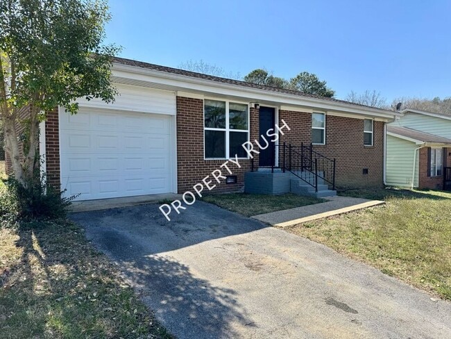 Photo - 1412 Carousel Rd