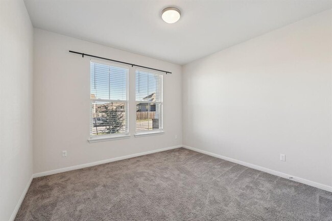 Photo - 308 Castlefields St