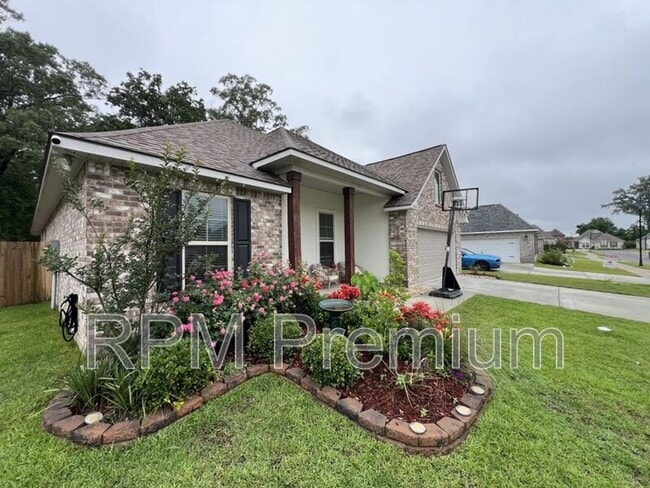 Photo - 18945 Corlis Grn Dr