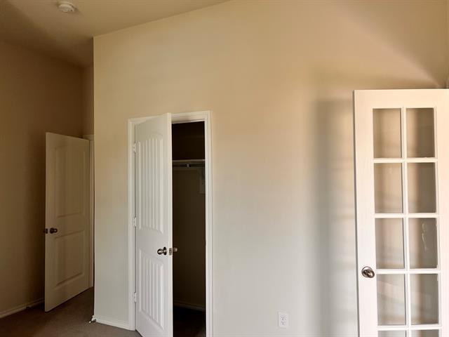 Photo - 422 Greenhaven Dr