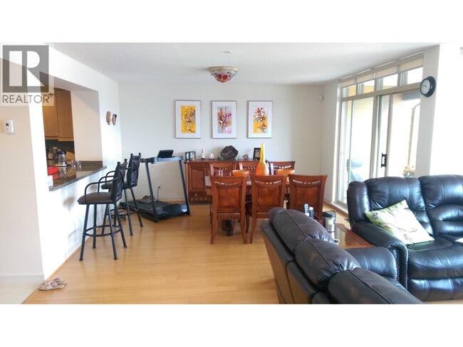 Photo - 8680 Seascape Dr