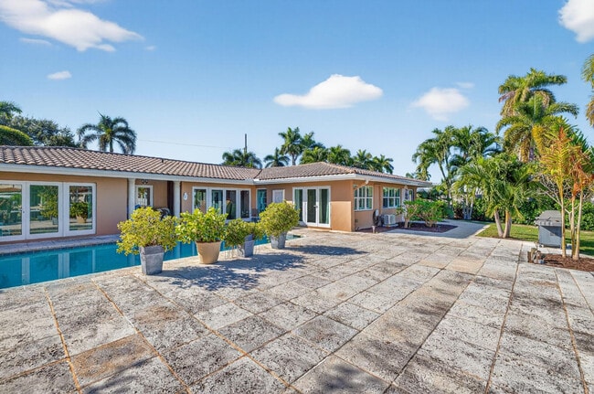 Photo - 2871 NE 26th Ct