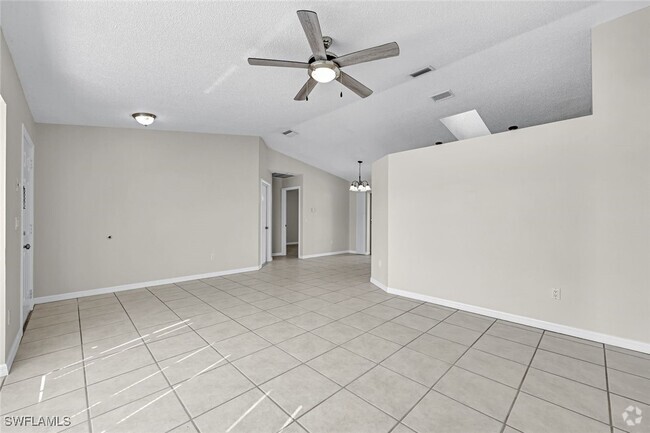 Building Photo - 1018 Presque Isle Dr Rental