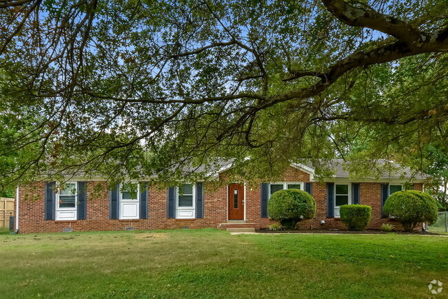 Building Photo - 2561 Birdsong Ave Rental