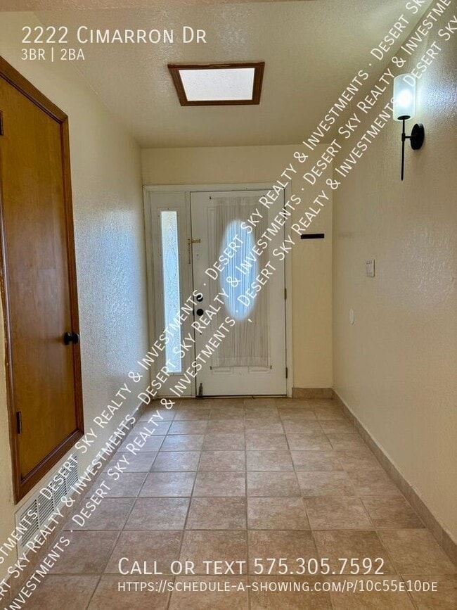 Photo - 2222 Cimarron Dr