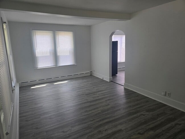 Photo - 21331 Hamilton Ave