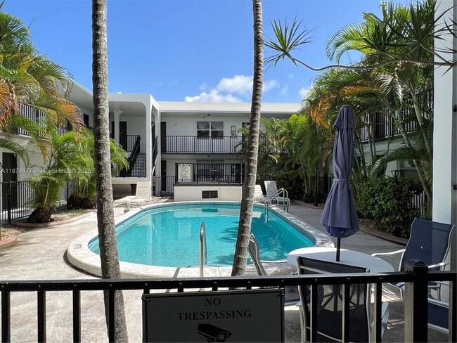 Photo - 465 S Royal Poinciana Blvd Unit 1B