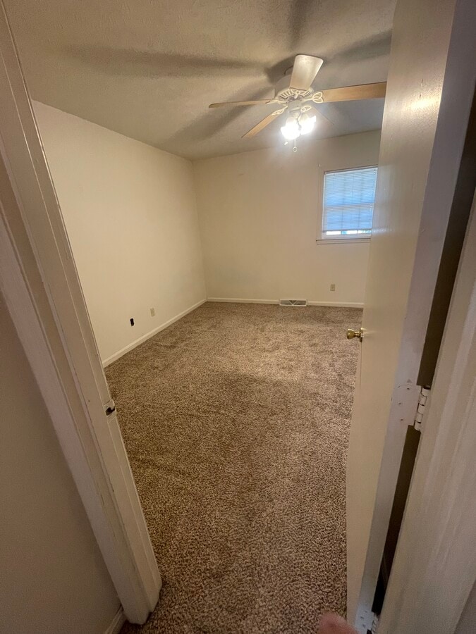 Photo - 6209 Tindal St