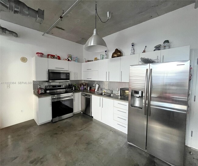 Photo - 444 NE 30th St Unit 702