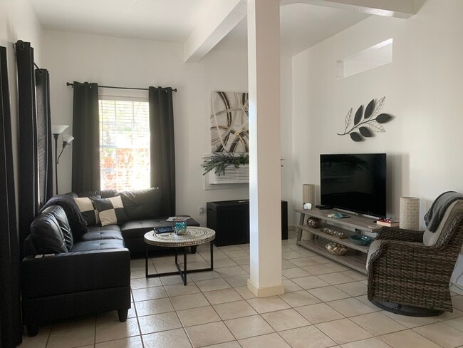 89 Sunset Ave Unit B