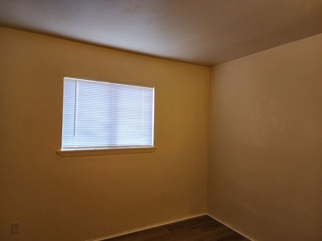 Photo - 205 El Paso Dr