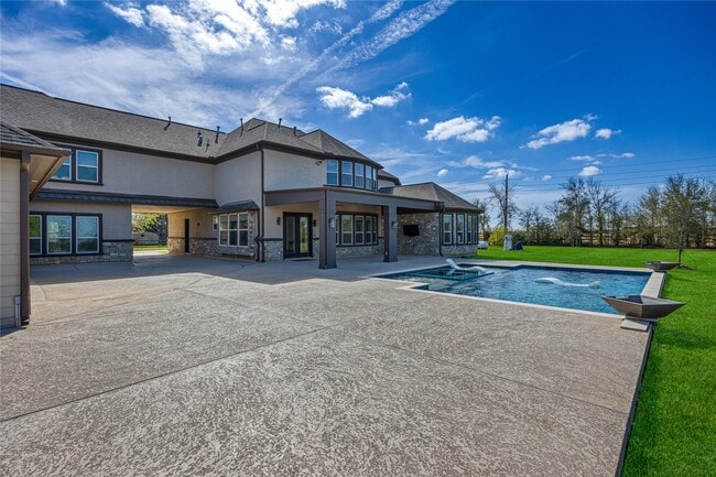 Photo - 15015 House Rd