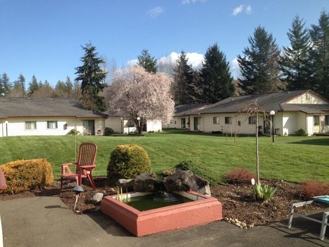 Photo - 140 N Summit Rd Unit #140 43