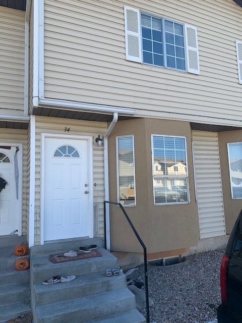 Building Photo - Pheasant Glen Town House #34