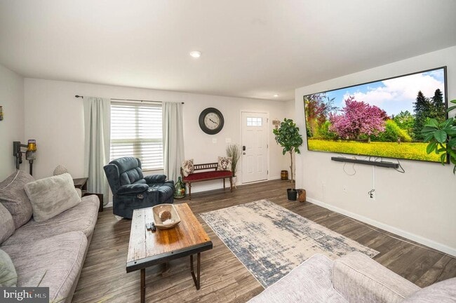 Photo - 12062 Rundle Crossing