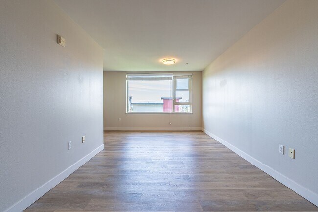 Photo - Verse Seattle — Modern Living at the Heartbeat of the Central District