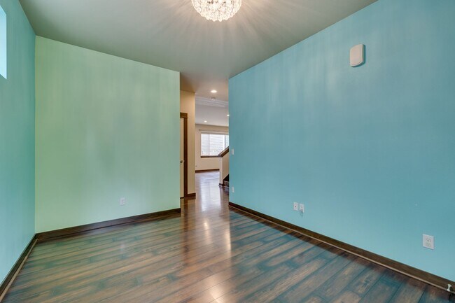Photo - Bothell 4 Bedroom, Northshore Schools!