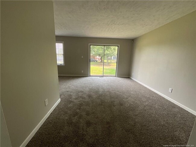 Photo - 1365 Greenock Ave
