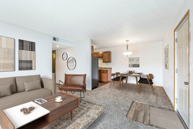 Building Photo - Old Orchard Estates