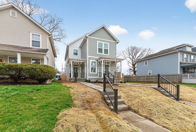 Photo - 696 S 22nd St