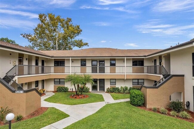 Building Photo - 2700 Nebraska Ave Unit 5-203