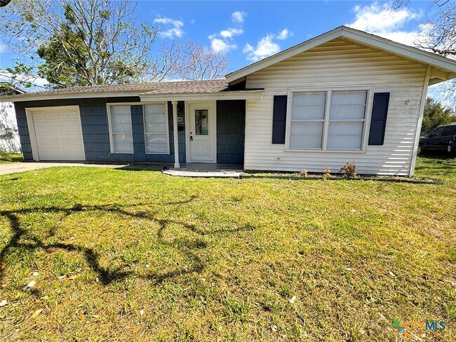 Photo - 1206 Oliver St Casa