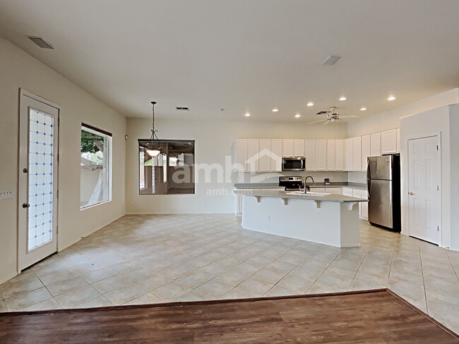 Photo - 8027 W Clara Ln