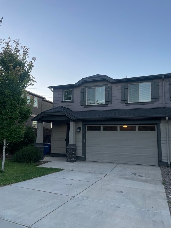 Photo - 2963 SW Antler Ln