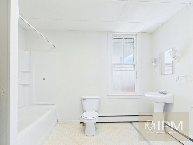 Photo - Cozy 3 Bedroom, 1 Bath Home in Spring Grove School District!