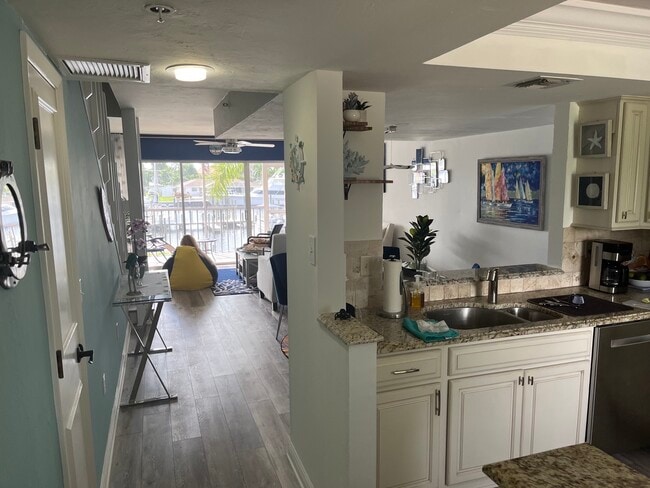 Photo - 18068 San Carlos Blvd