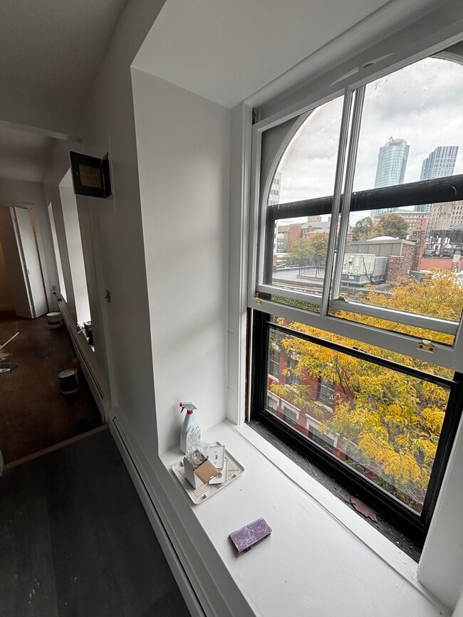 Photo - 13 S Russell St Unit 6