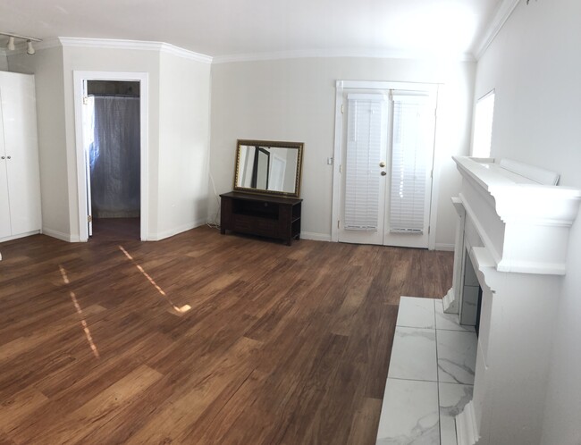 Large studio space - 5102 W 129th St Apartments