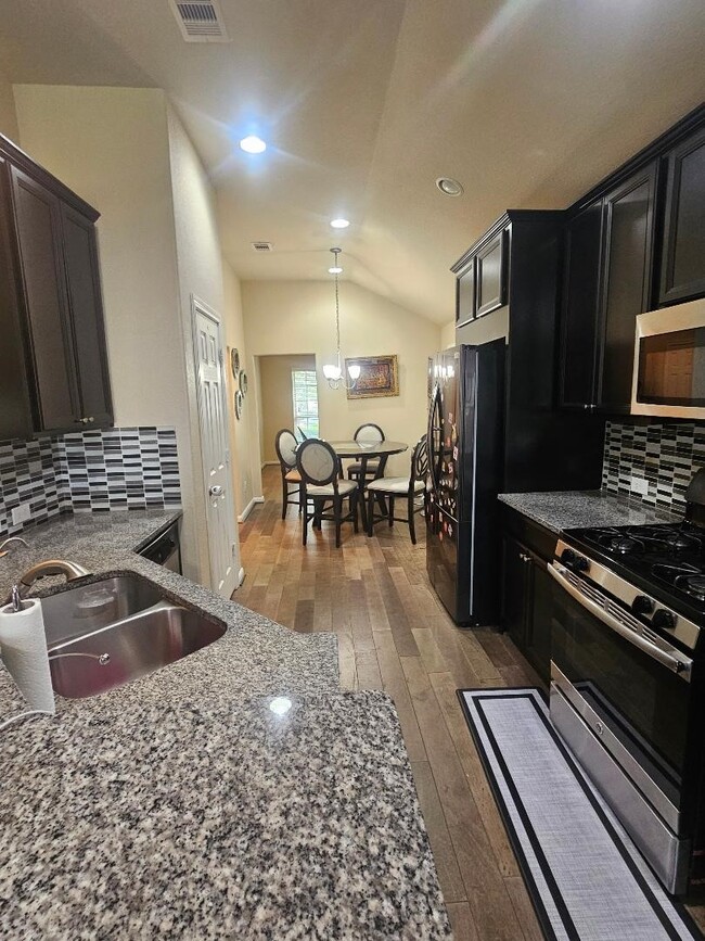 Photo - 18911 Elrington Creek Ct
