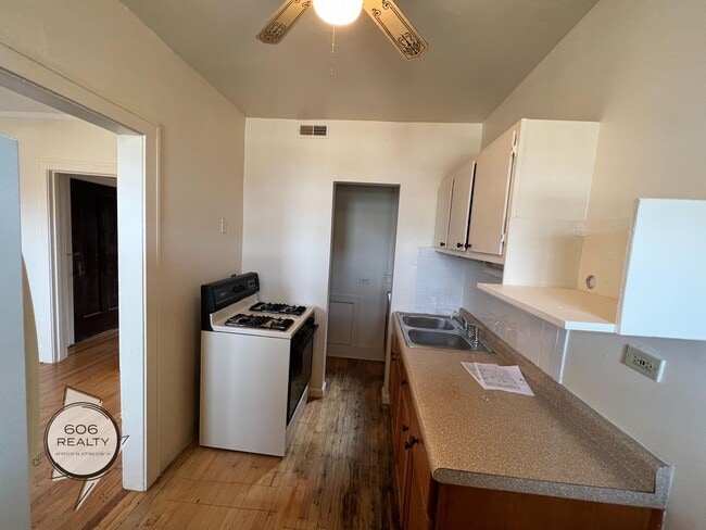 Photo - Bright and Sunny Forest Park Apts! Unit 7437-B