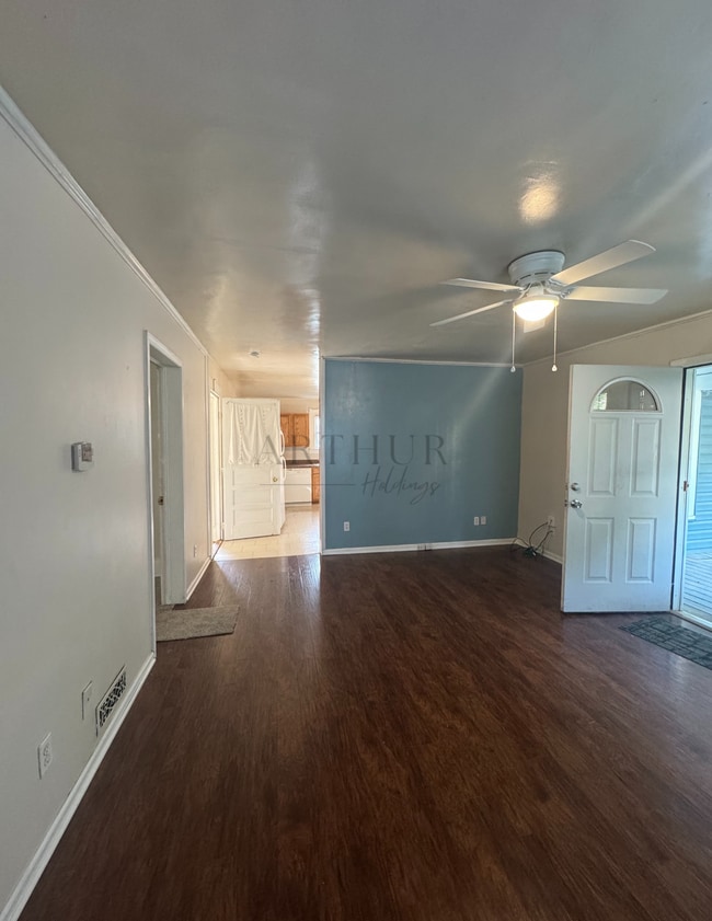 Photo - 815 N Ridge Ave